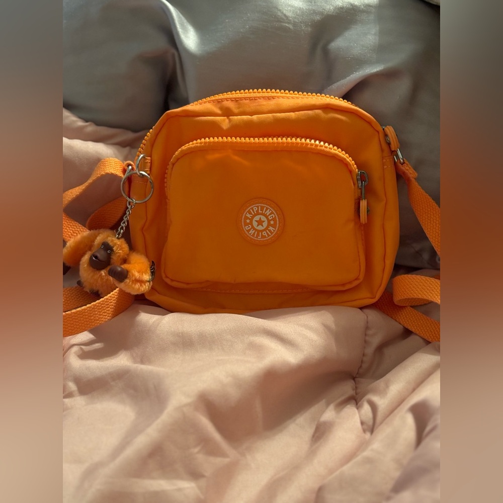 KIPLING ORANGE CROSSBODY BAG